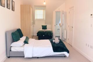 Modern house in City Centre with private parking and gated property - Birmingham - 5