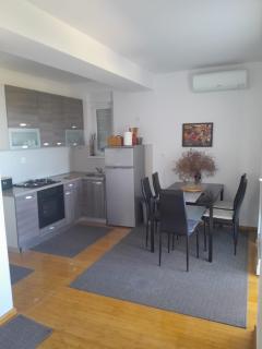 Apartman Novalja - Put Lokvice - Novalja - 6