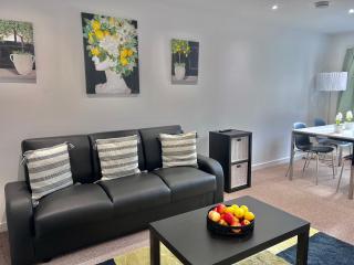 Elegant Apartment In City Centre - Inverness - 2