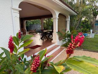 Maison Lacoste, villa 150 m2, jardin 750m2 - Pereybere - 8