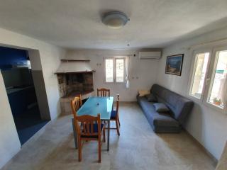 Apartman u centru Komiže - Komiža - 4