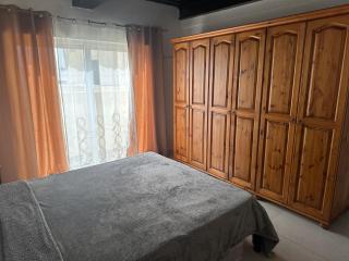 Cosy One-bedroom Penthouse - 2