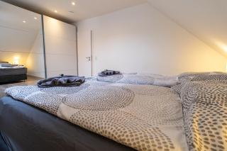 Fewomo, Historisches Moselflair Apartment, 6 Personen, Stilvoll & Komfortabel für deinen Urlaub - Lieser - 7