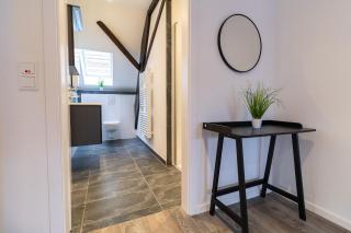 Fewomo, Historisches Moselflair Apartment, 6 Personen, Stilvoll & Komfortabel für deinen Urlaub - Lieser - 4