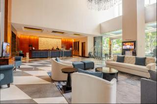 Oakwood Premier Cozmo - 2 Bedroom Exclusive Apartment - Yakarta - 4