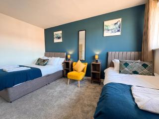 3br Home - Private Parking - Monthly Discounts - 0