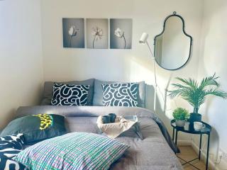 Cosy stylish Duntocher flat near Glasgow - 2