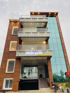 Hotel shree park - Faizābād - 7