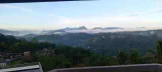 Mountain Bliss Villa Peradeniya - 2
