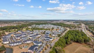 2 BR Condo, in sought after Myrtlewood! retreat Sleeps 4! - 5