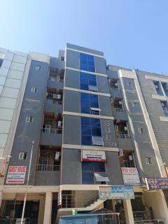 1Bed Room Luxury Hotel Al-Amanah - Islamabad - 9