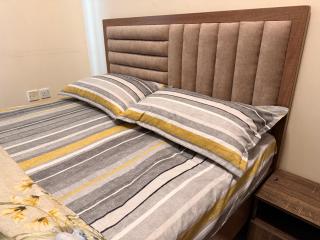 Premium Furnished studio - 0