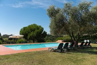 Green Hill Apartment In Tuscan Countryside - 0