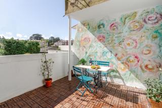 HostWise - Stylish Studio w/ Charming Terrace - Oporto - 9