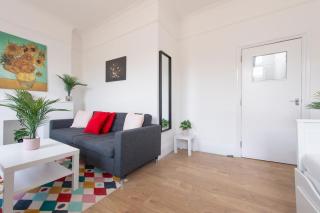 Split-level spacious family apartment - 4