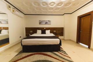 Airport West Hotel - 6