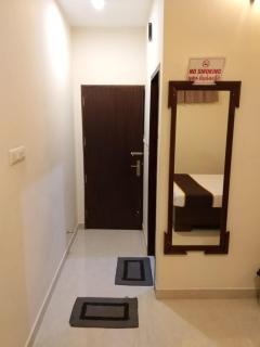 Dhanaram AC Rooms Near Panchavati Anjaneya Temple and Auroville - 7