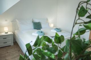 DANESSI-Familie,Balkon,Parkplatz,Top Ausstattung,2 Bäder,Waschmaschine,Spülmaschine,Arbeitsplatz-Perfekt für Urlaub und Business mit der Familie - Straßenhaus - 9