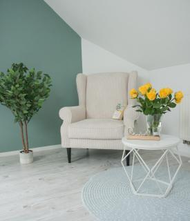 DANESSI-Familie,Balkon,Parkplatz,Top Ausstattung,2 Bäder,Waschmaschine,Spülmaschine,Arbeitsplatz-Perfekt für Urlaub und Business mit der Familie - Straßenhaus - 1
