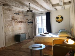 LEBIS, a deux pas de la cathédrale - 0