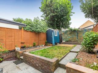 OnSiteStays - 3 Bedroom house near Tottenham Hale - London - 3