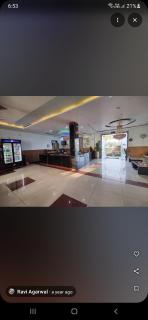 Hotel Ganpati palace - - 9