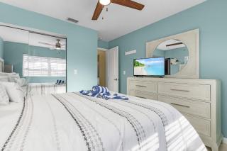 5535 Casa de Lujo - Heated Pool w/ Water Views - Fort Myers Beach - 6