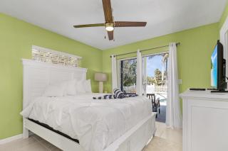 5535 Casa de Lujo - Heated Pool w/ Water Views - Fort Myers Beach - 2