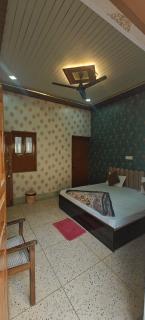 Shree p Guest House - Varanasi - 4