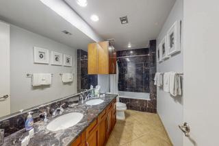 Sapphire Condominiums #606 - 7