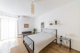 Casa Marina Guesthouse Cagliari - Cagliari - 4
