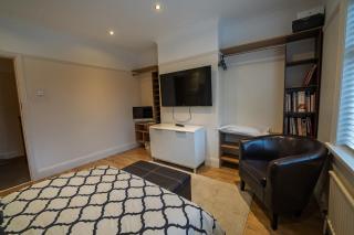 4bed House , NHS Staff , Contractors - 3