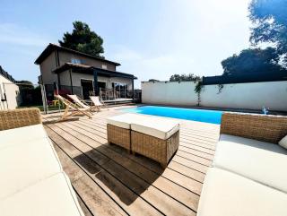 Villa plein Sud, clim et piscine, 6 à 8 personnes - Boisseron - 0