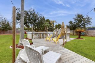 Poolside Palms Paradise - Navarre - 4