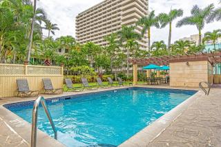 Honu Hale Penthouse 2 BDR Ocean View Waikiki - 8