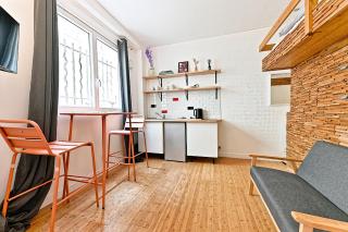 Studio avec Mezzanine Boulevard Voltaire-V - 8