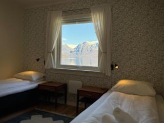 Svingen Guesthouse - Panoramic Fjord Views in Flåm - Flåm - 6
