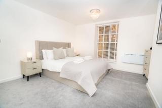 The Cheltenham Suites - Fabulous 1 Bed Apartment - 9