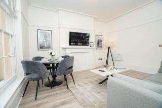 The Cheltenham Suites - Elegant 1 Bed Apartment - 3