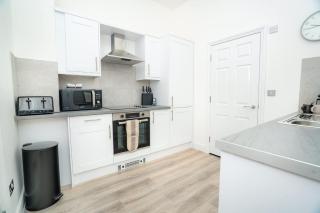 The Cheltenham Suites - Elegant 1 Bed Apartment - Cheltenham - 9