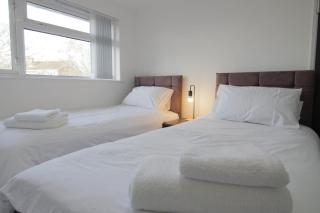 3Bed Central Flat - free parking - Leamington Spa - 6