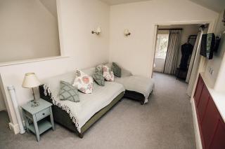 The Nest by Sedgewell Barn - 2