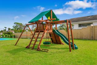 6BR Family Escape-Pool Sport Courts Game Room - 5