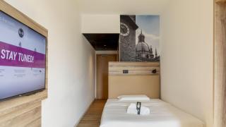 B&B HOTEL Como Baradello - Como - 1