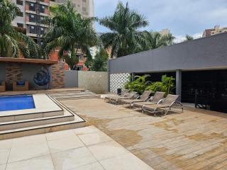 Flat Crystal Place 808 com piscina - 3