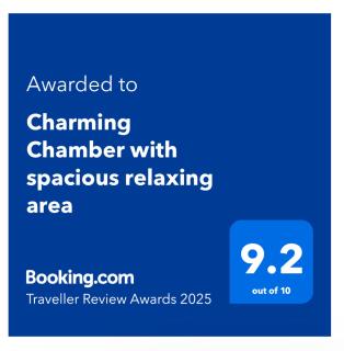 Charming Chamber with spacious relaxing area - 4