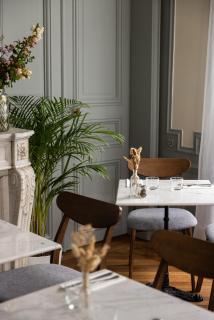 Le Charmant Hôtel - 2