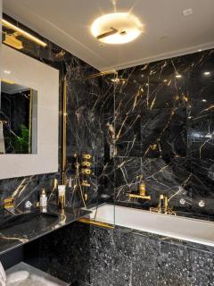 Luxe Accommodation on the Champs-Élysées - Paris - 6