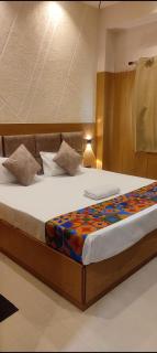 Hotel Ambika Dx - 1