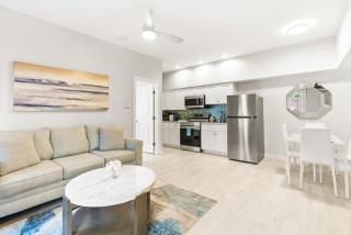 Siesta Key Village, Heated Pool, Beach Access 4 min Walk, 1bdr - Siesta Key - 6